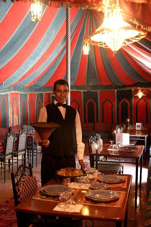 Hotel Tomboctou Tinghir Eksteriør bilde